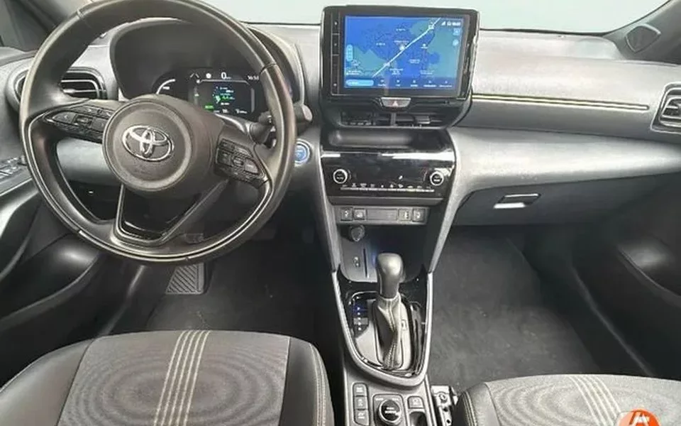 TOYOTA Yaris Cross Yaris Cross 120H Adventure
