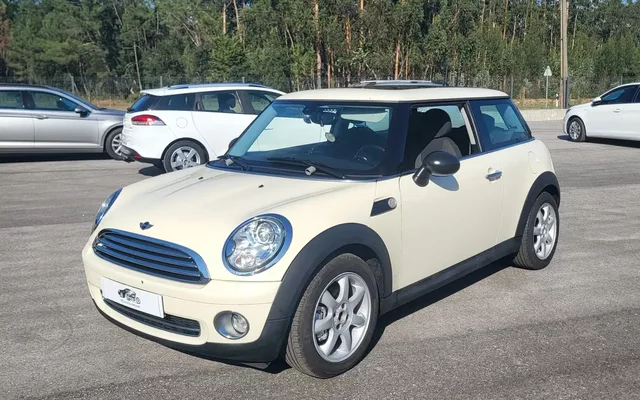 MINI Coupé