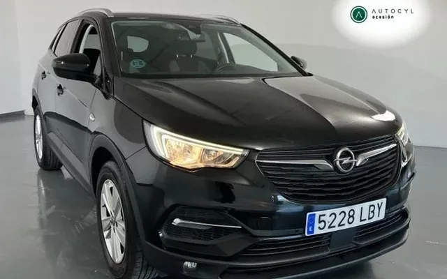 OPEL Grandland X 1.2 Turbo Selective