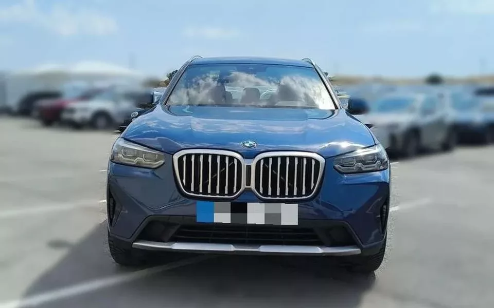 BMW X3 sDrive18d xLine
