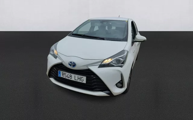 TOYOTA Yaris TOYOTA YARIS 1.5 100H Active