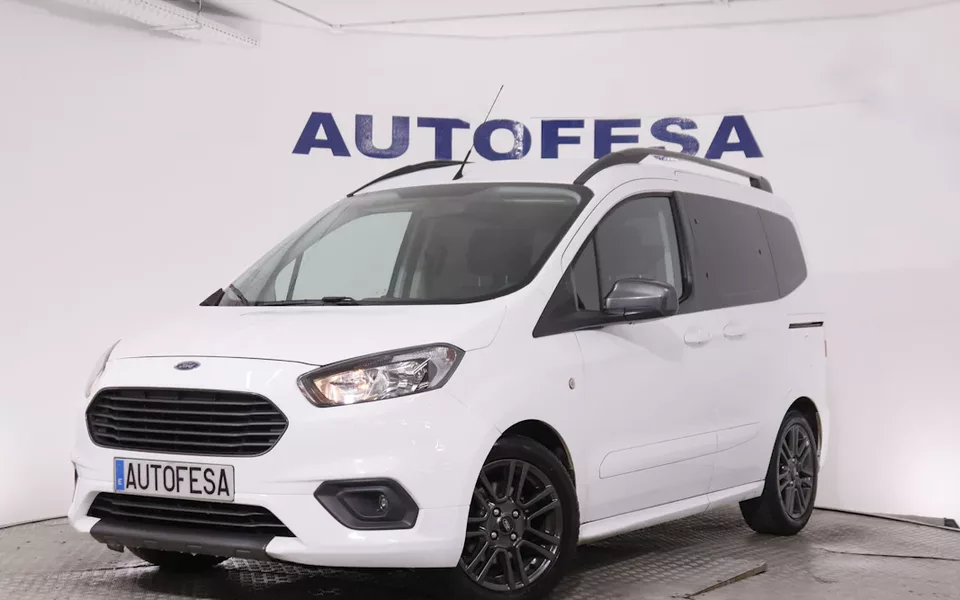 Ford Tourneo Courier 1.5 ECO BLUE TITANIUM 100CV 5P