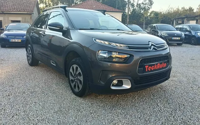 Citroën C4 Cactus 1.2 PureTech Shine