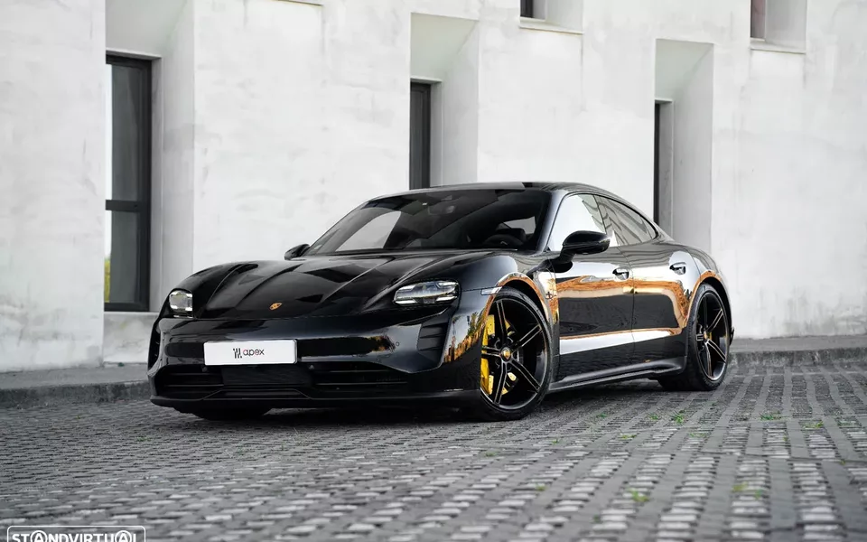 Porsche Taycan 4S