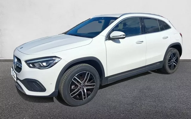 MERCEDES GLA 200 d 8G-DCT Progressive Line