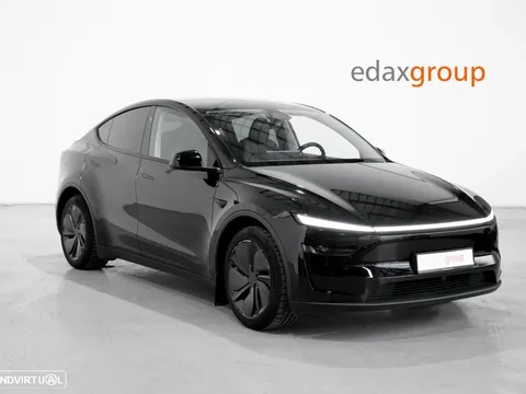 Tesla Model Y Long Range Dual Motor AWD