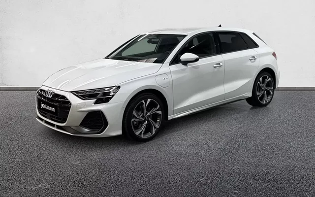 AUDI A3 Sportback TFSI e Hybride rechargeable 204 S tronic 6 S line