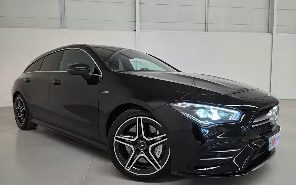 Mercedes-Benz CLA 35 AMG 4Matic Speedshift 7G-DCT