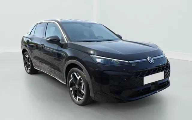 Volkswagen T-roc 1.5 ETSI 150 DSG R-LINE Zéro km immatriculé