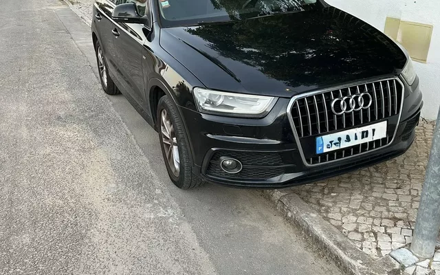 Audi Q3 2.0 TDI Business Line S-line