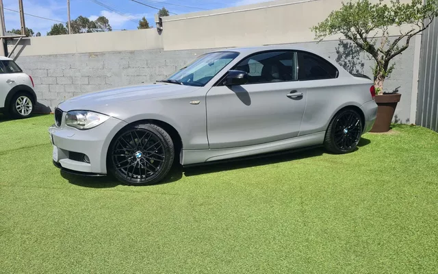BMW 120 d Limited Edition Lifestyle c/ M Sport Pack