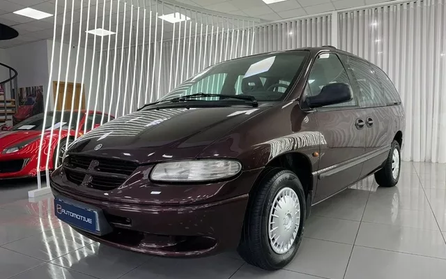 CHRYSLER Voyager Voyager 2.4i SE