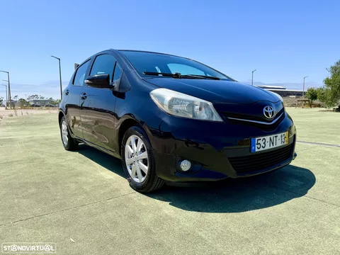 Toyota Yaris 1.0 VVT-i Comfort+P.Style +Navi