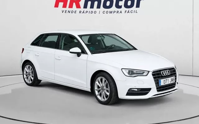 AUDI A3 A3 Sportback 1.6TDI CD Advanced