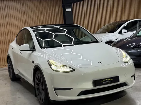 Tesla Model Y Performance Dual Motor AWD