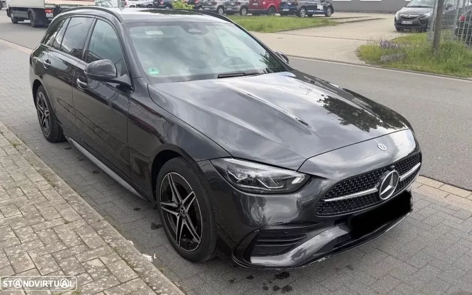 Mercedes-Benz C 300 de AMG Line