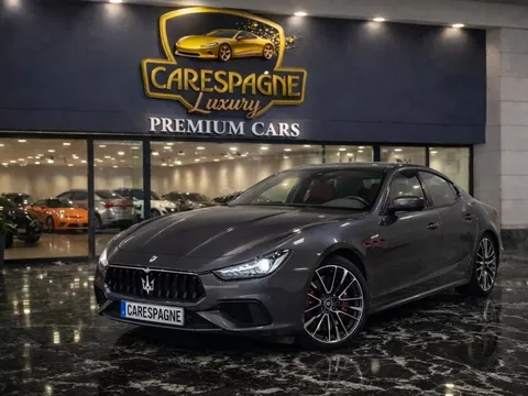 MASERATI Ghibli Ghibli Trofeo Aut. 580
