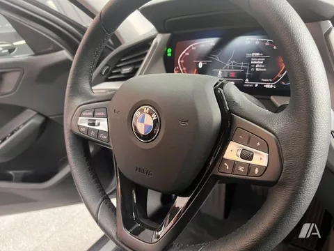 BMW Serie 1 118iA Business Corporate Sport