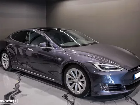 Tesla Model S Long Range AWD