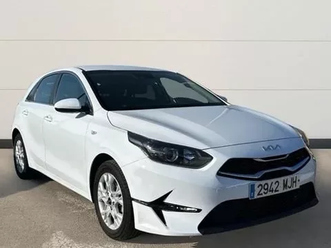 KIA Ceed Ceed 1.6 MHEV iMT Drive 136