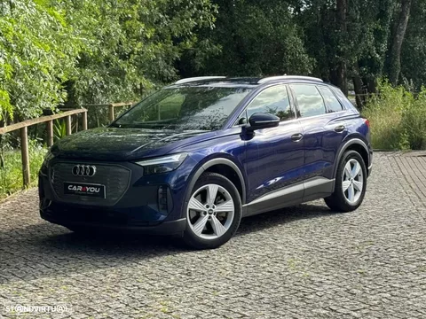 Audi Q4 e-tron 40 63 kWh SE Business