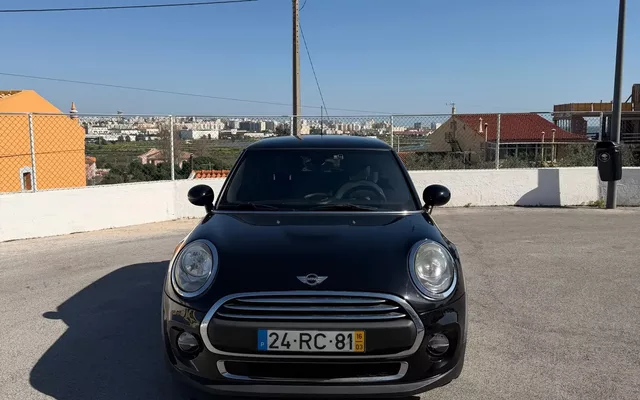 MINI 3 Portas One