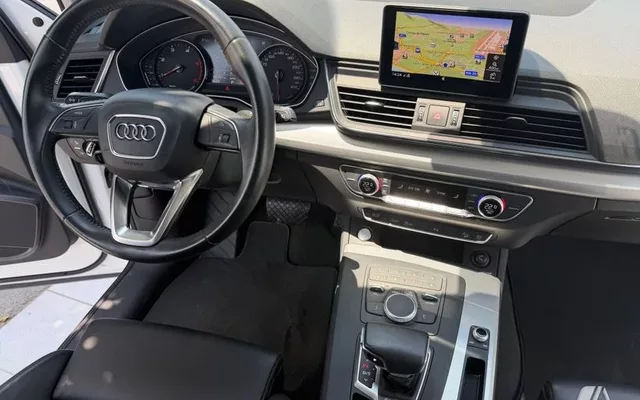 AUDI Q5 Q5 2.0TDI CD quattro S-Tronic 190