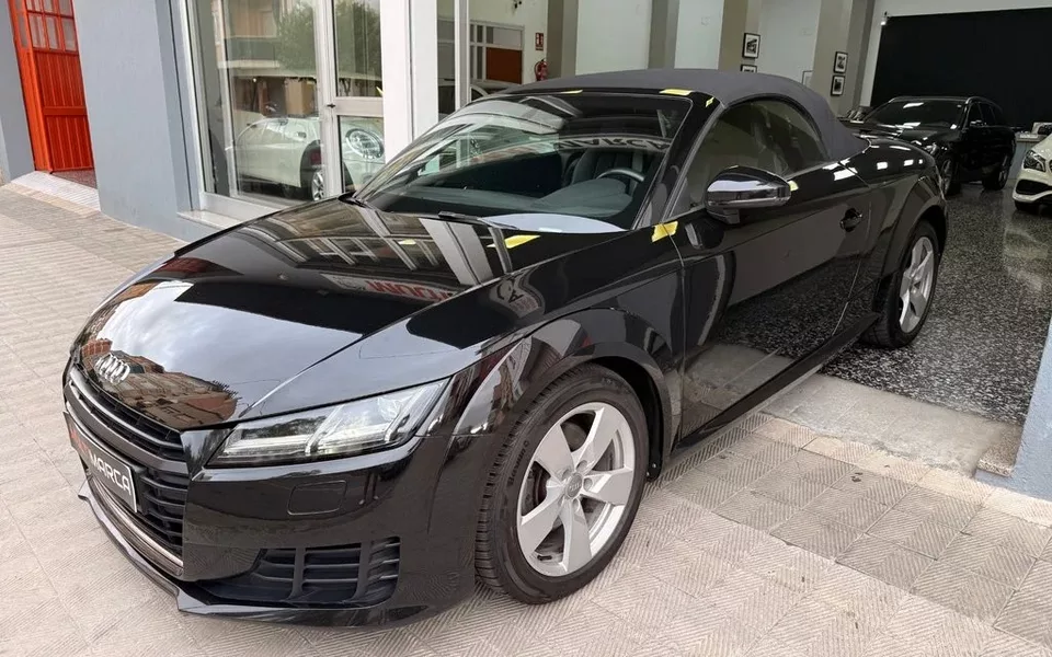 AUDI TT TT Roadster 2.0TDI S line edition