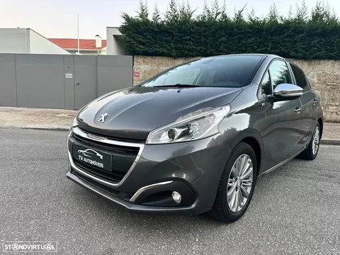 Peugeot 208 1.6 BlueHDi Style