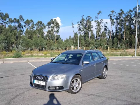 Audi A4 Avant 2.0 TDi S-line