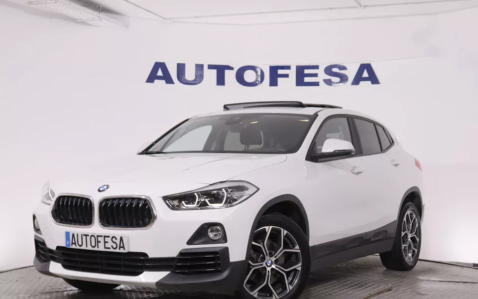 BMW X2 X2 SDRIVE 18I AUTO 136CV 5P # IVA DEDUCIBLE, TECHO ELEC PANORAMICO, NAVY
