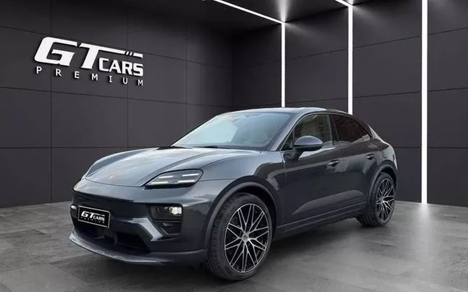 PORSCHE Macan Macan 4