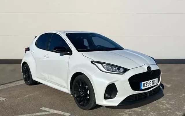 MAZDA Mazda2 1.5 HEV 85KW CVT HOMURA PLUS 116 5P