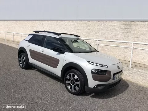 Citroën C4 Cactus 1.2 PureTech Shine EAT6