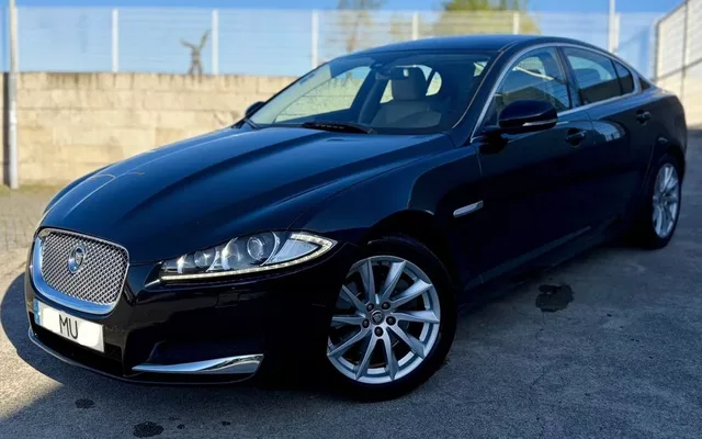 Jaguar XF 2.2 D Premium Luxury