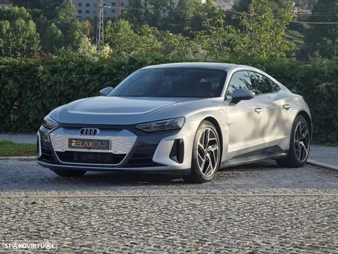 Audi e-tron GT quattro
