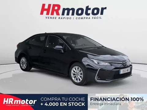 TOYOTA Corolla 1.5 Sedan 92 kW (125 CV)