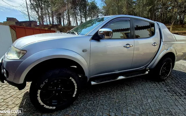Mitsubishi L200 2.5 DI-D CD Intense HP Masc 4WD