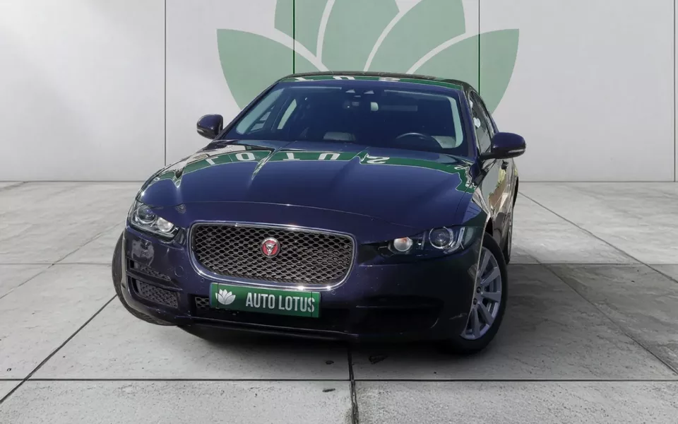Jaguar XE 2.0 D Portfolio AWD Aut.