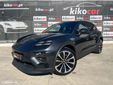 Porsche Macan Electric 4