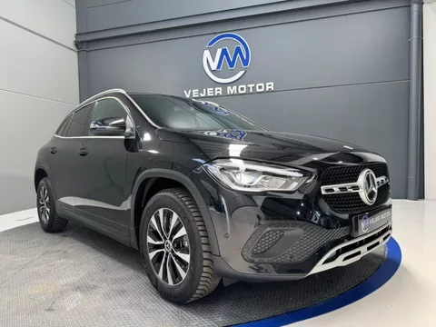 MERCEDES-BENZ Clase GLA GLA 180 7G-DCT