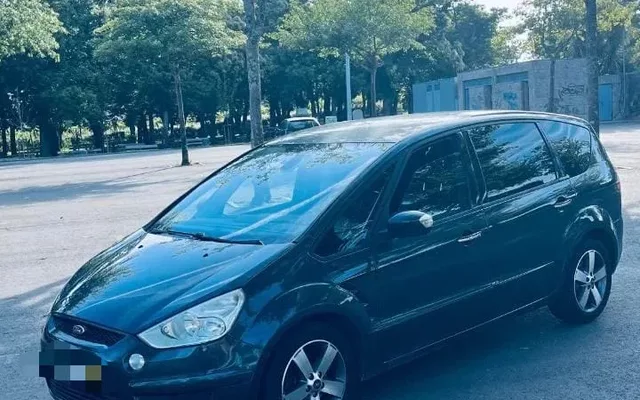 Ford S-Max