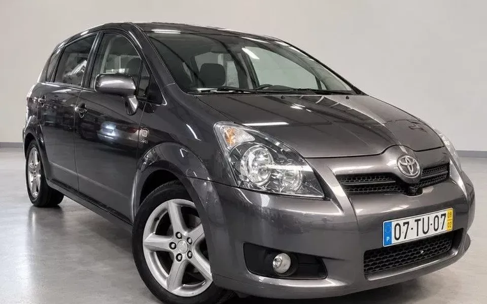 Toyota Corolla Verso 2.2 D-4D DPF Sol