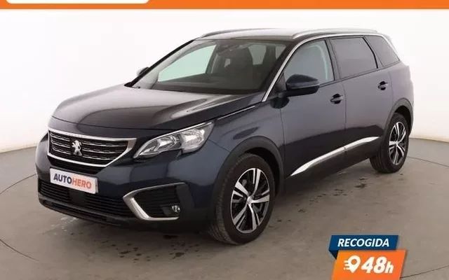 PEUGEOT 5008 1.5 Blue-HDi Allure