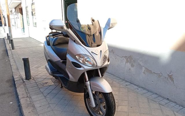 PIAGGIO X9 250 EVOLUT