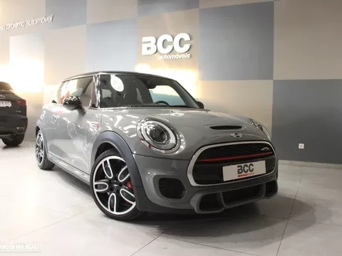 MINI 3 Portas John Cooper Works Auto Desportiva