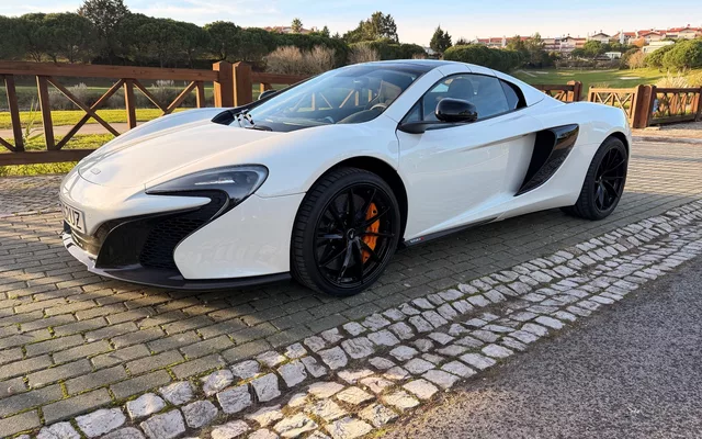 McLaren 650