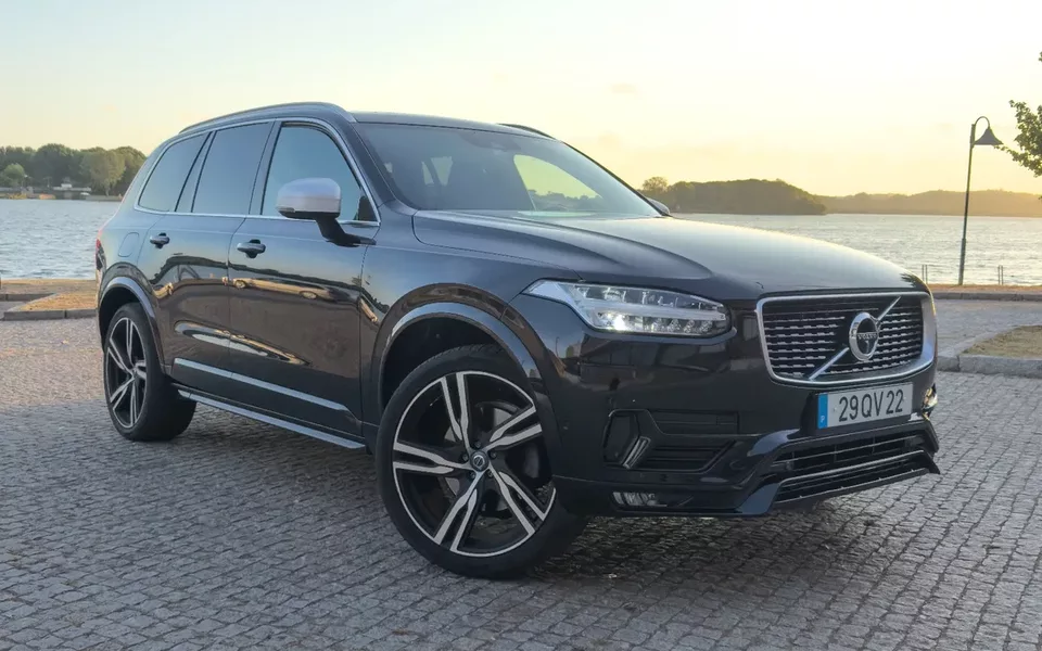 Volvo XC 90 2.0 D4 R-Design