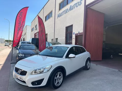 VOLVO C30 C30 1.6D DRIVe Momentum 115