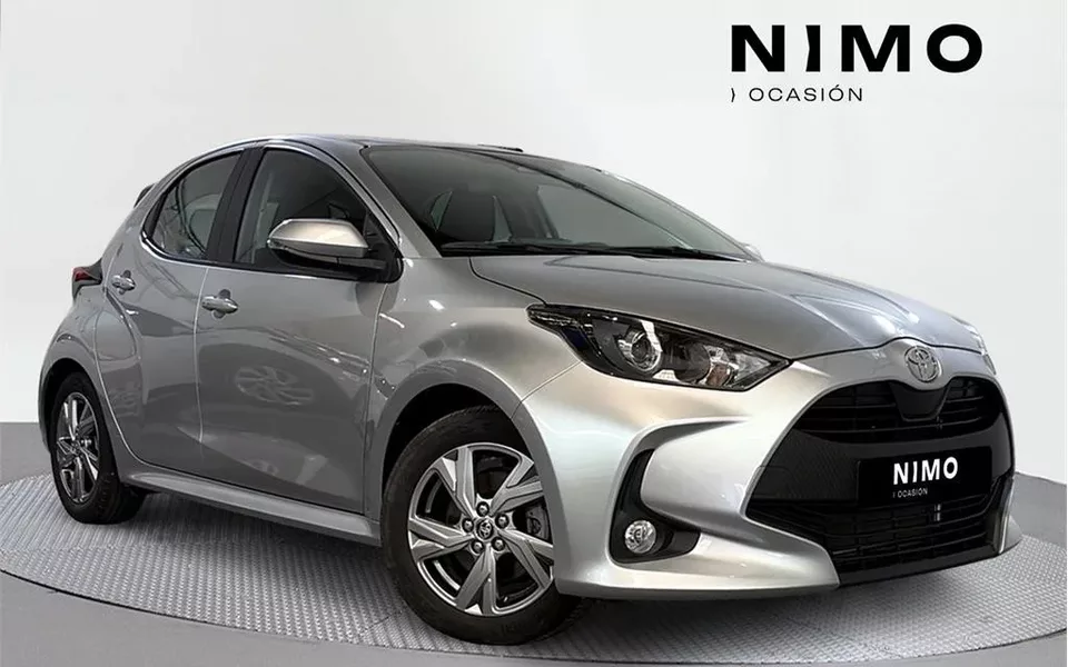 TOYOTA Yaris Yaris 120H 1.5 Active Plus